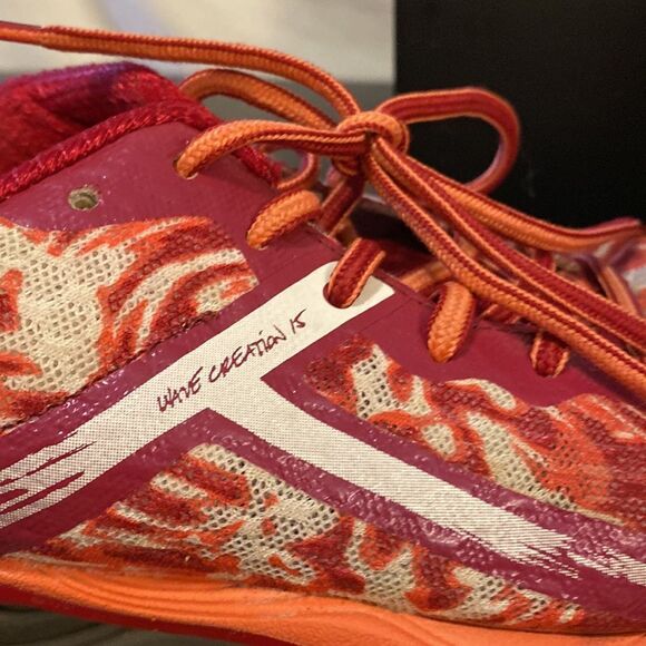 Mizuno “wave” pink/white tie dye design mesh lightweight running shoes size 7.5 - Picture 5 of 6